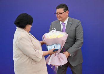 Берік Уәли: Қоғамның санасына сәуле түсірген журналистер қауымы қандай құрметке де лайық