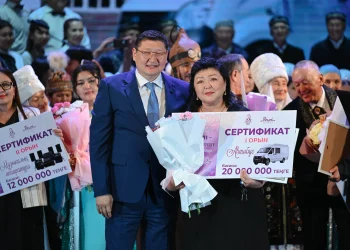 Өнер байқауының жеңімпаздарына автобус сыйға тартылды — Абай облысы