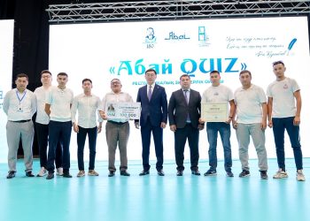 «Абай QUIZ»: Көкпектінің командасы «Үздік аудан» аталымын жеңіп алды