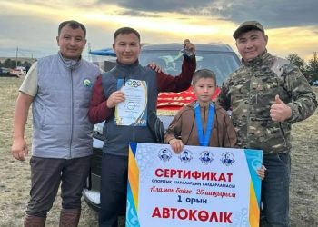 Көкпектінің тұлпары республикалық аламанда топ жарды