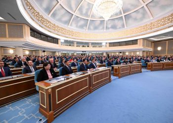 Тоқаев: Озық ойлы ұлт болу үшін жағымсыз әдеттен арылуымыз керек