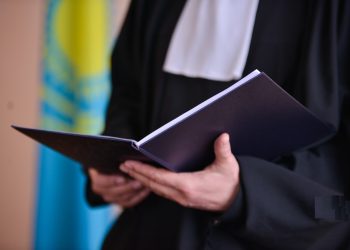 Психотроптық заттарды сатуға қатысқан: Семейде студент сотталды