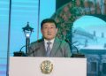 Семей әкімі ұстаздарды кәсіби мерекесімен құттықтады